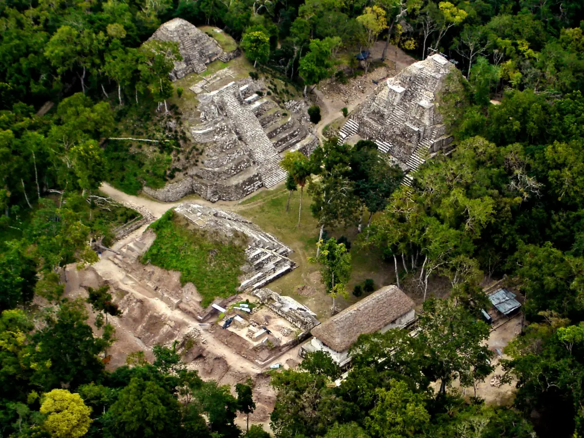 Yaxhá seen from above with the forest around